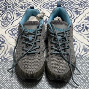 Propét Petra Women’s Charcoal and Teal Hiking Shoe